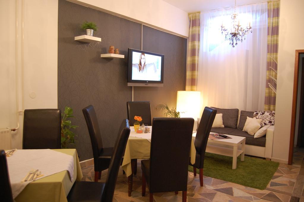 Rooms Hisa Divino Ptuj Exterior foto